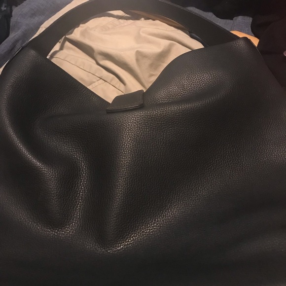 Black Leather Dooney and Bourke Shoulder Bag - Picture 3 of 8